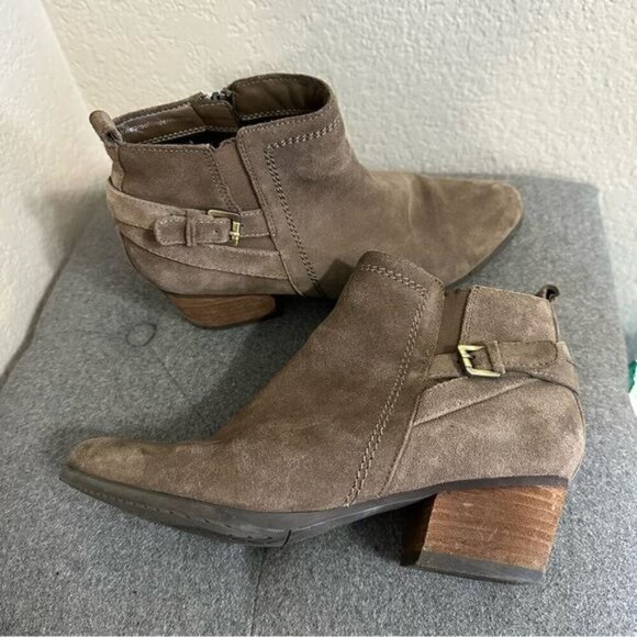 Blondo Idra Waterproof Ankle Booties Womens Size 8.5 Brown Suede Leather Zip - Picture 2 of 10